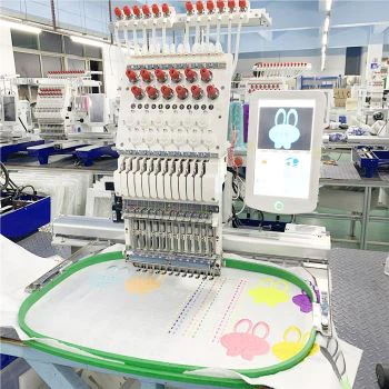 Une machine de broderie de chapeau et de T-shirt d'aiguilles de la tête 12 pour la broderie de vêtements